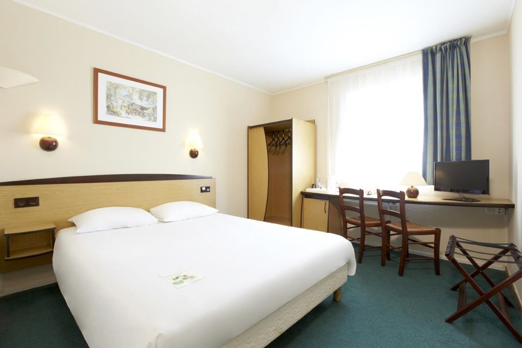 Campanile Katowice Otel Oda fotoğraf